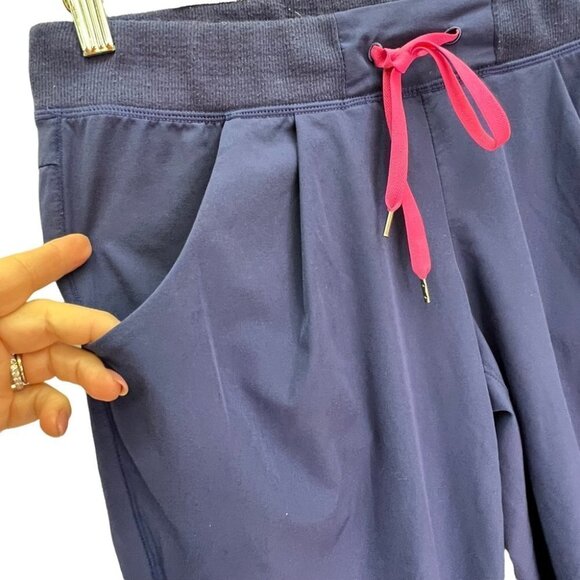 MOUNTAIN Equipment MEC Blue Cropped Capri Pants Size 8 - Picture 3 of 5